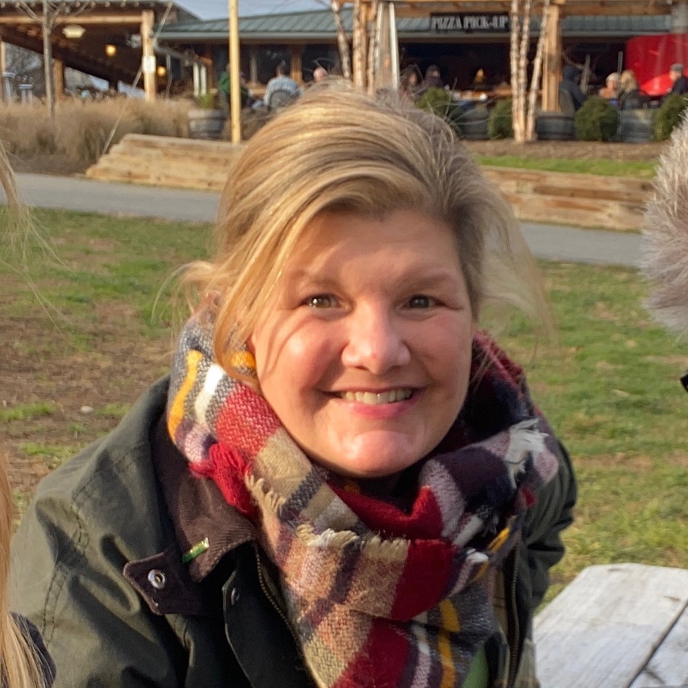 Meet your Posher, Deirdre